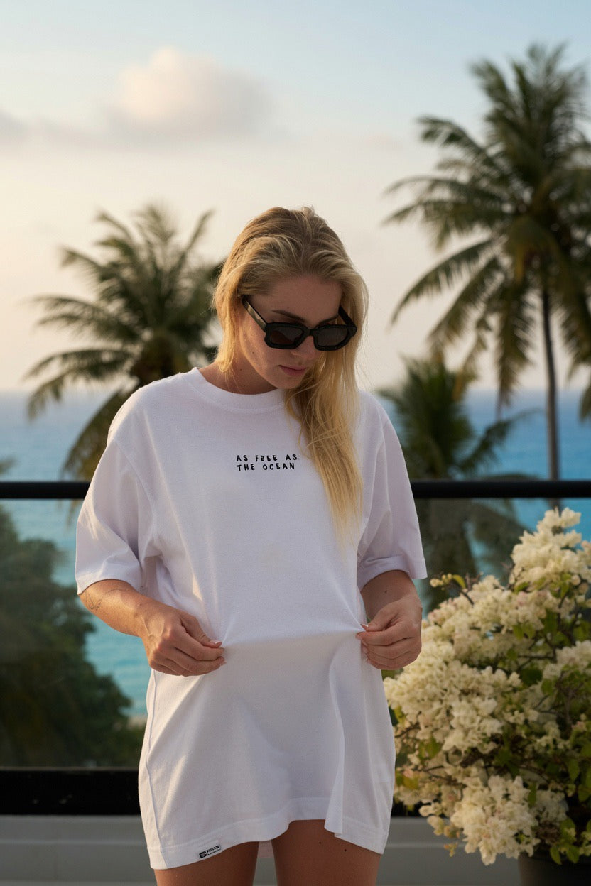 T-shirt White As Free As the Ocean